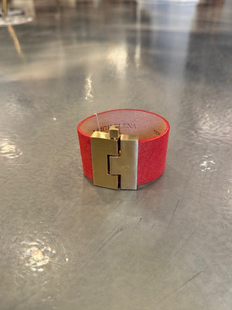 Wide Leather Jigsaw Cuff