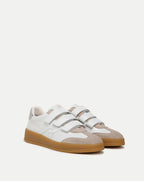 Reagan Sneaker