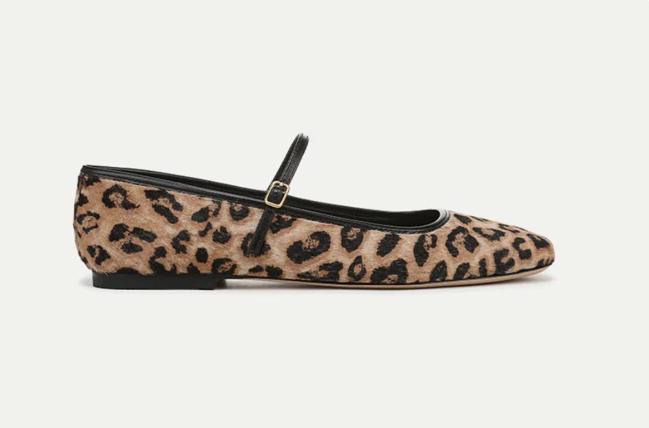 Ellie Leopard Flat