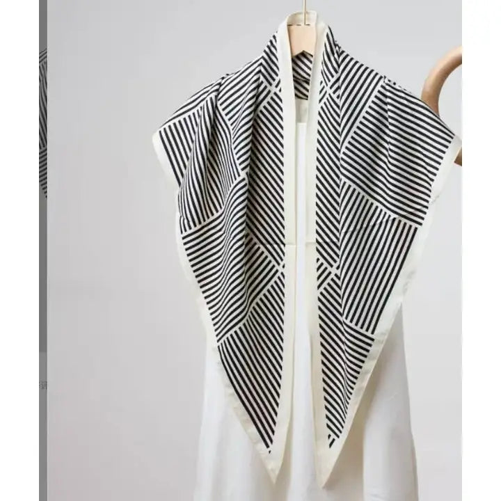 Geometric Bandana Style Wrap
